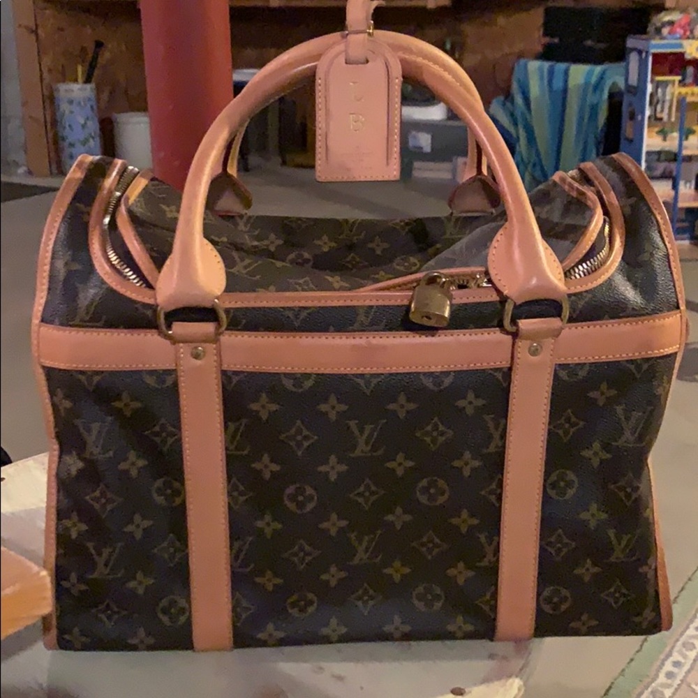 Louis Vuitton Dog Carrier 40